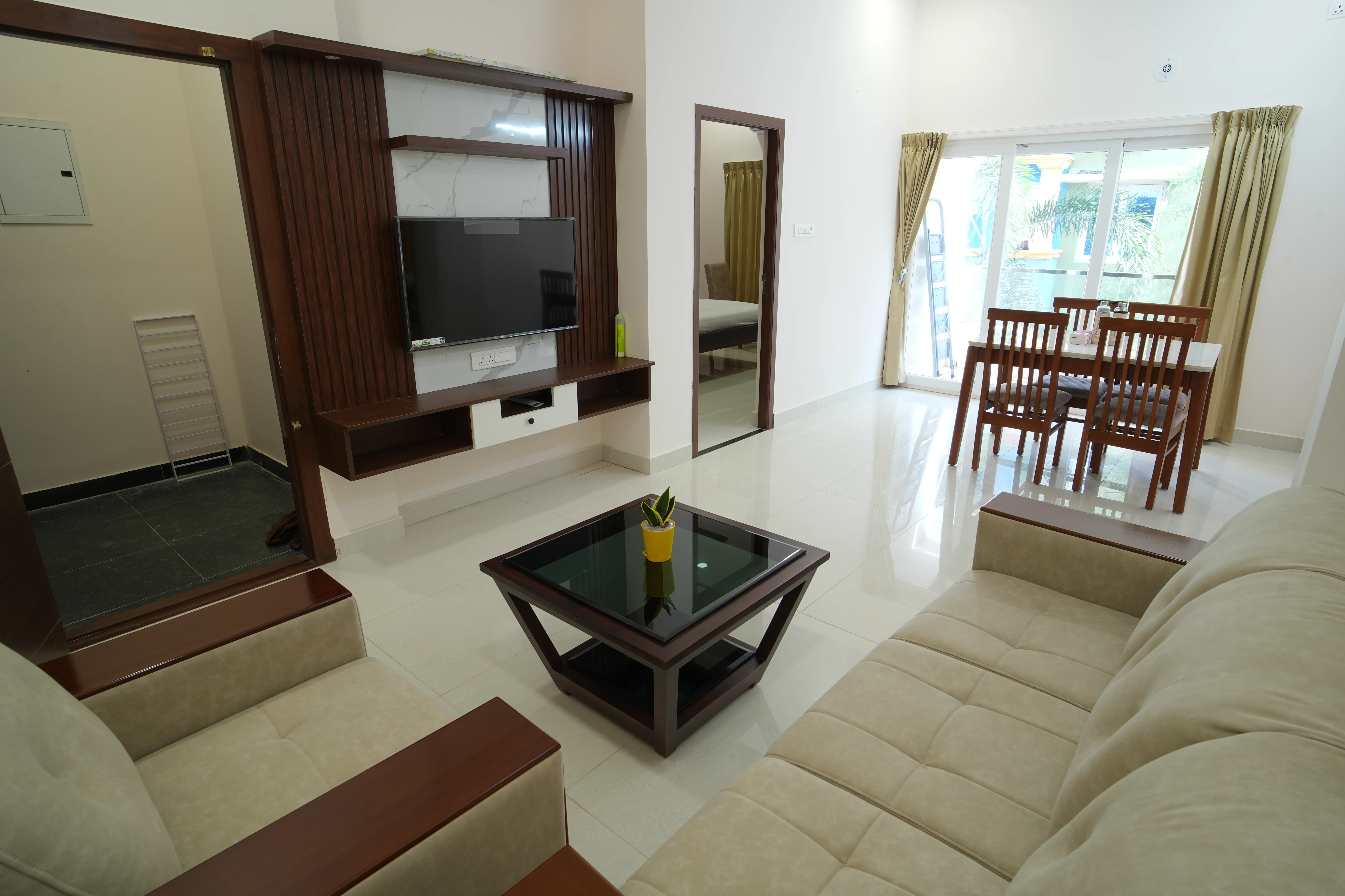 1 BHK Service Apartment in Pallavaram